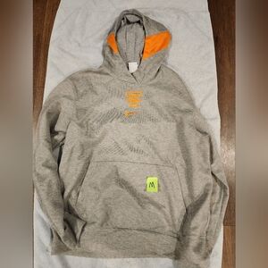 Lady Vol official team issue Nike size M hoodie